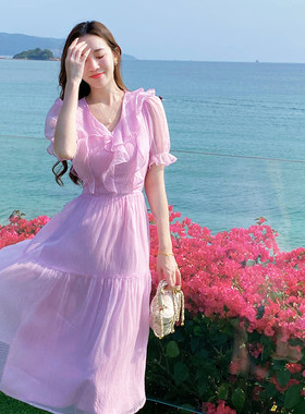 荷叶边V领连衣裙2024新款女夏季法式钓系约会显瘦收腰超仙长款裙