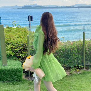 法式绝美森系小清新绿色气质短裙女早秋装出游穿搭防晒仙女连衣裙