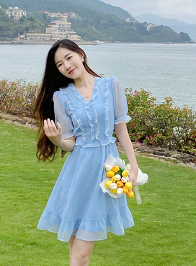 茶歇三亚海边渡假仙气连衣裙女夏蓝色沙滩裙木耳荷叶边雪纺仙女裙