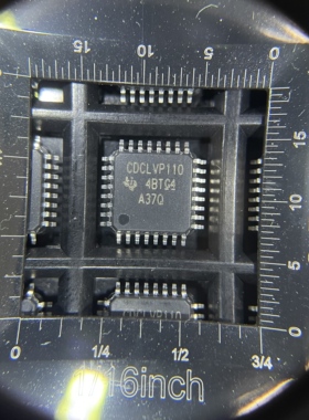 原装正品CDCLVP110VFR时钟缓冲 驱动 分配器LQFP-32丝印CDCLVP110