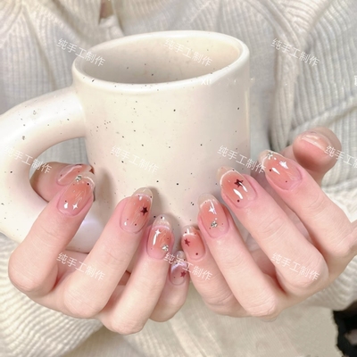 纯手工穿戴甲腮红星星2025年新款高级感短款美甲猫眼显白裸色椭圆