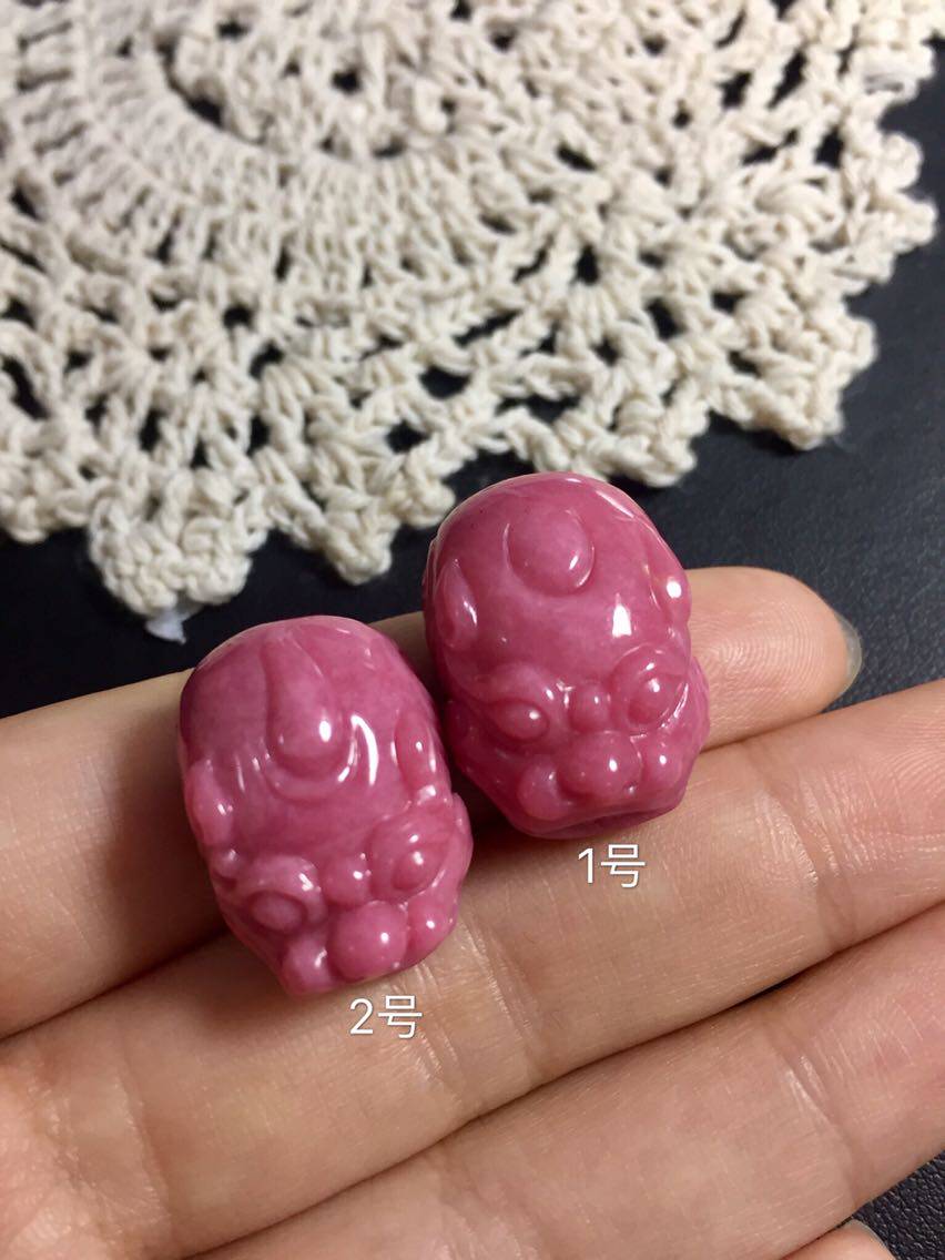 醒走 美国料蔷薇辉石玉化红宝红蔷薇石貔貅古兽一体三通佛头配件