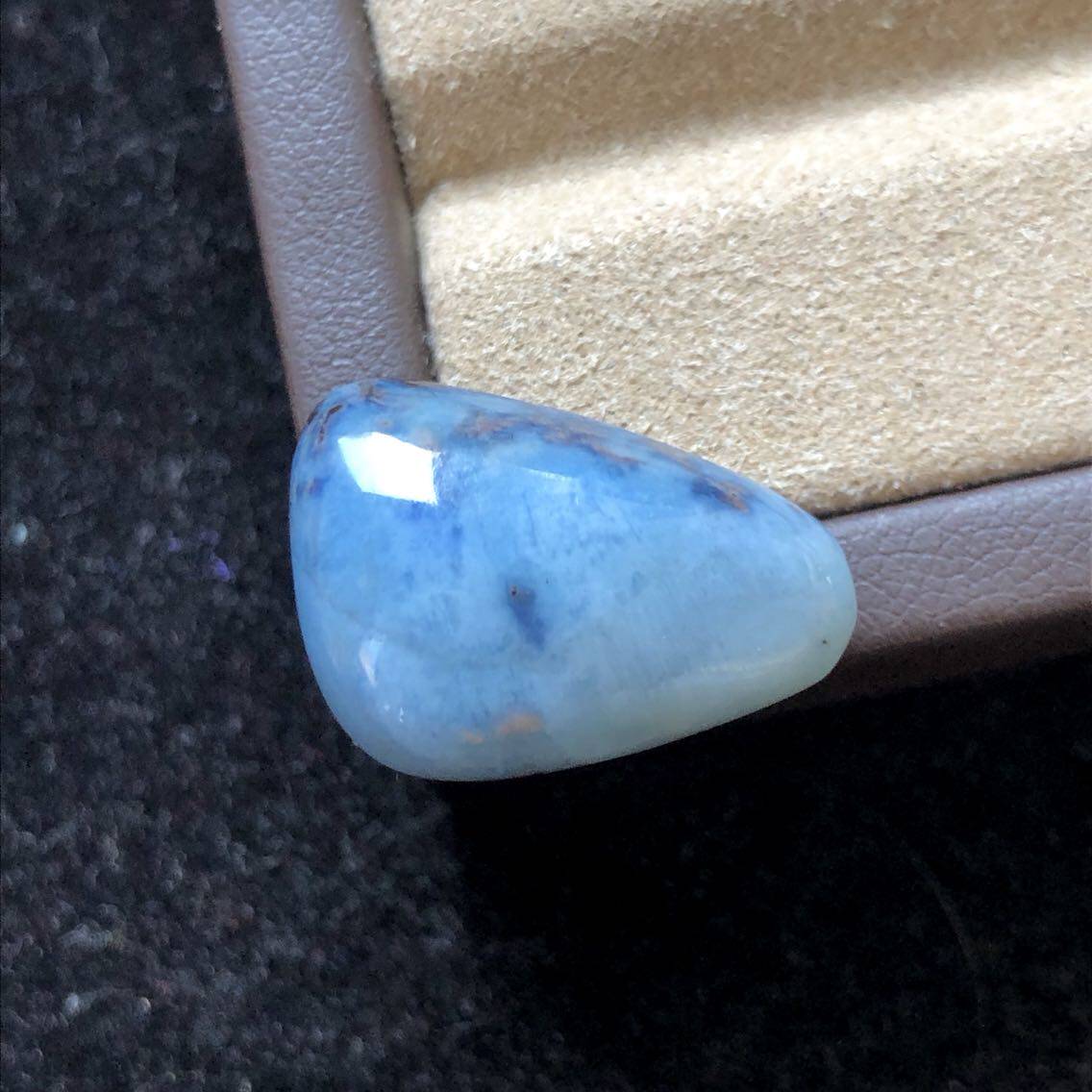 醒走天然舒俱来天空蓝樱花随型鹅卵石通孔珠吊坠三角扁珠背云裸石