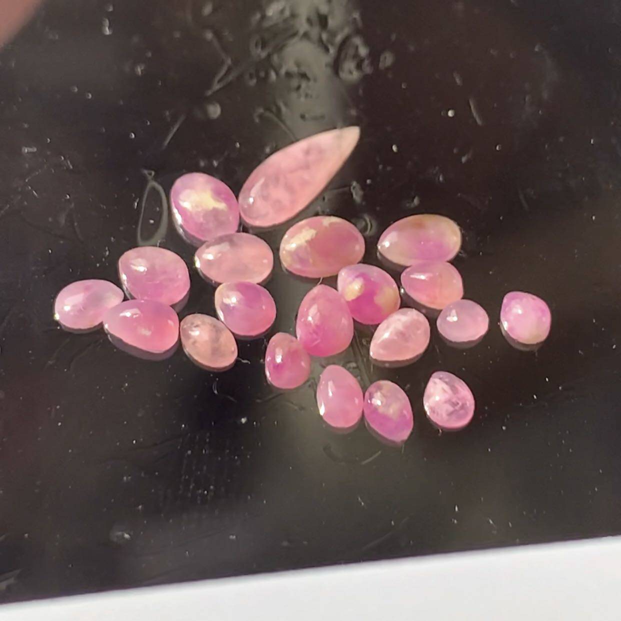 醒走 打包价 天然舒俱来老料冰透水蜜桃红樱花水滴椭圆小戒面配石