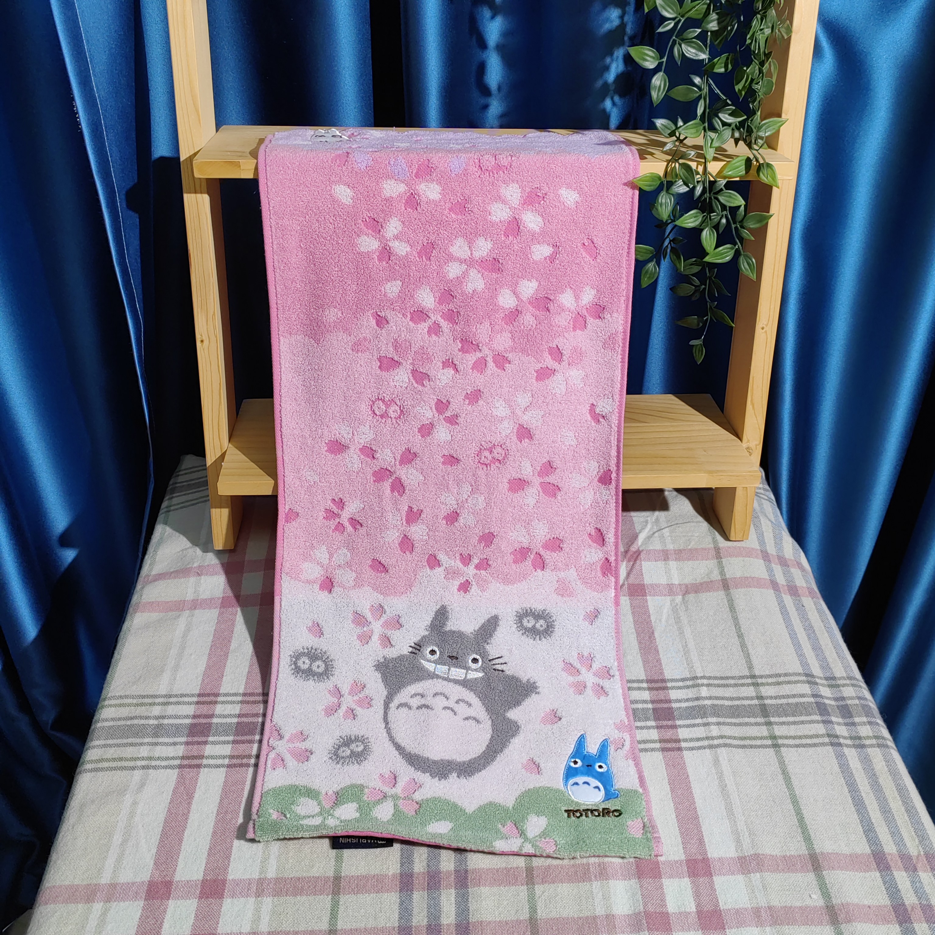 粉色樱花龙猫毛巾 卡通动漫周边 柔软吸水 成人儿童通用面巾