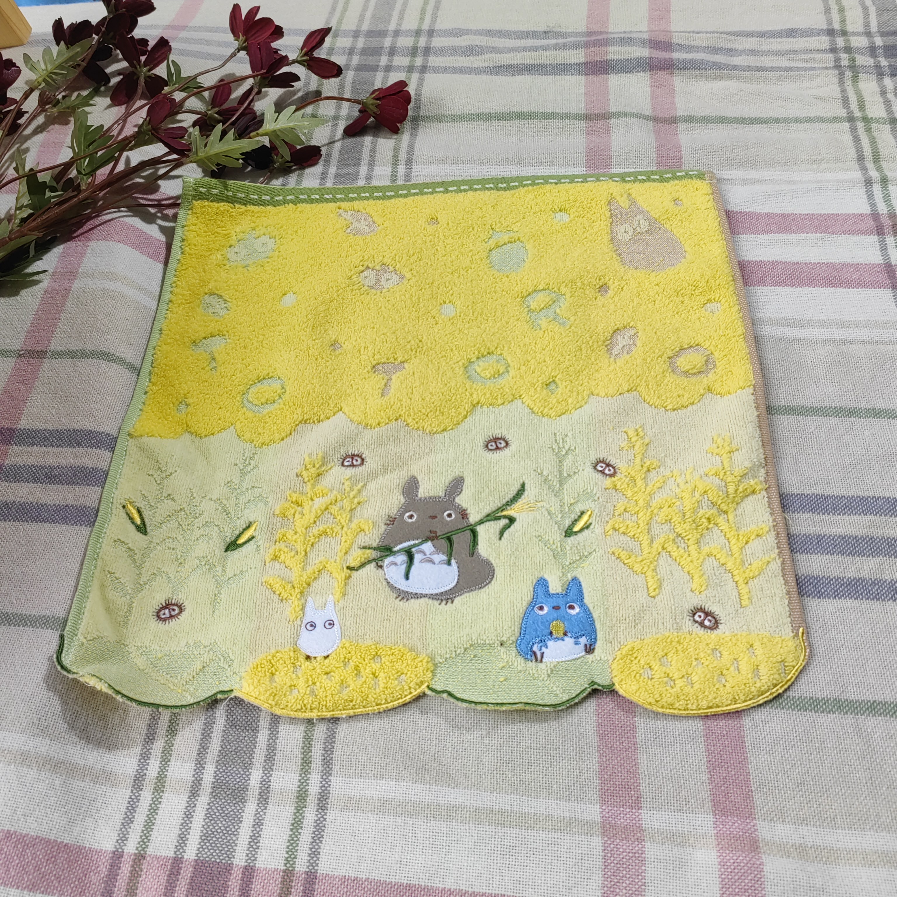 宫崎骏龙猫刺绣方毛巾可爱卡通柔软吸水洗脸方巾少女心家用擦手巾