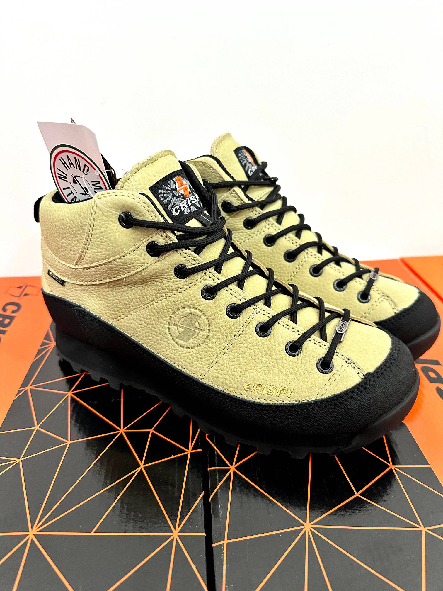 摩提摩纳哥新款意大利户外耐磨登山鞋秋冬防水运动登山徒步鞋男鞋