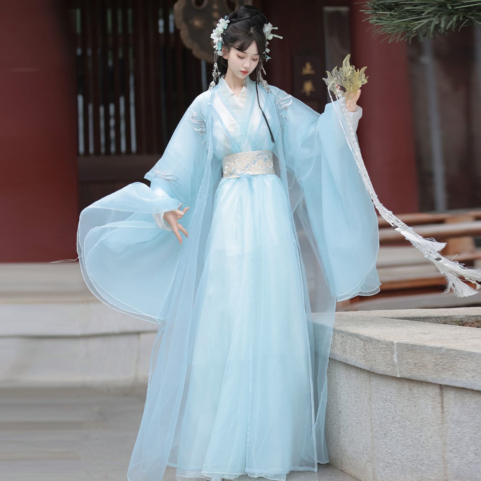 原创汉服女2026新款清冷风大师姐刺绣战国大袖仙侠复原款仙气古装图片