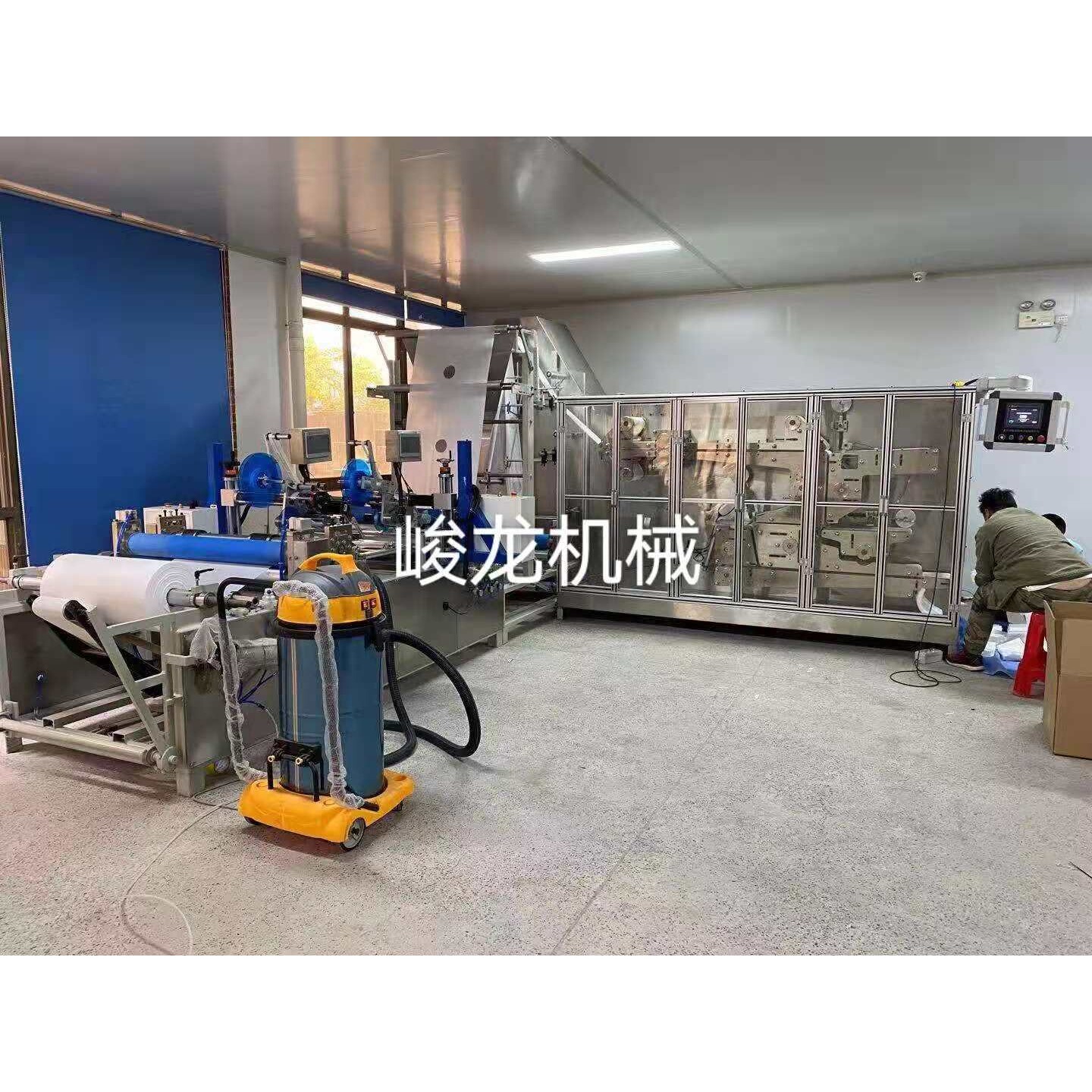 一次性防水淋膜无纺布折叠机 打孔手术洞巾床单垫单折叠机