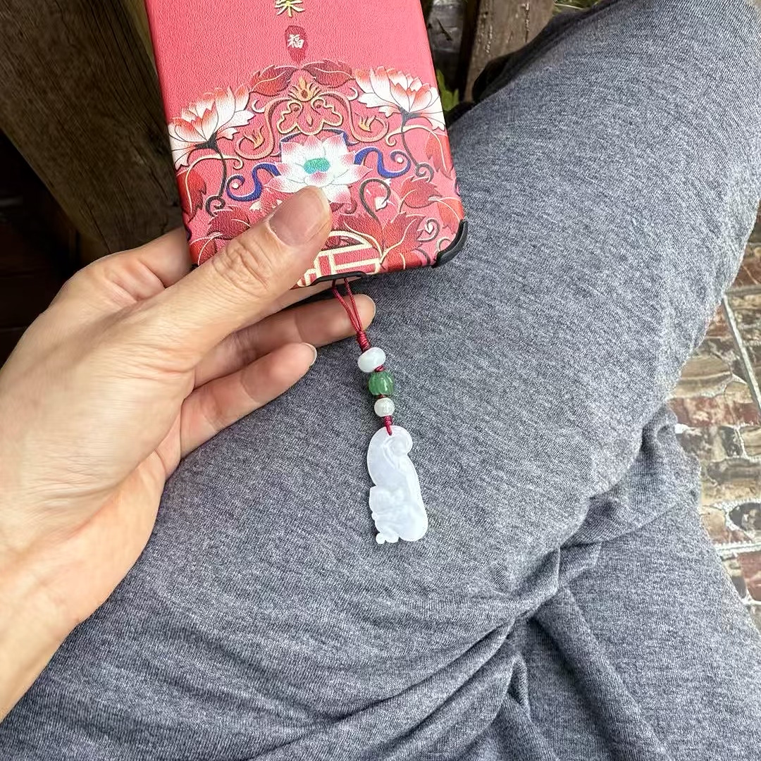 天然翡翠可爱松鼠手机链挂件新中式国风包包小挂饰女闺蜜生日礼物