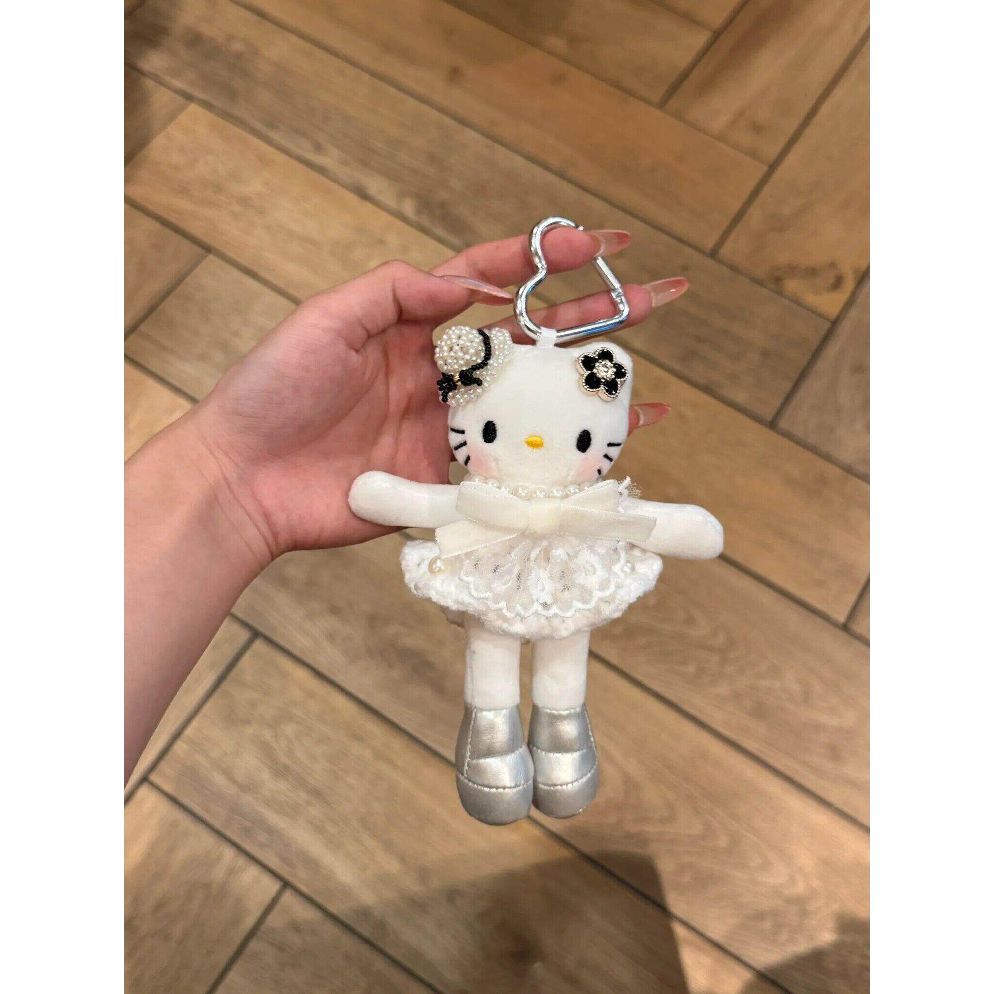 日本代购芭蕾裙Kitty猫可爱挂件白月光ins风女生汽车挂件配饰包包