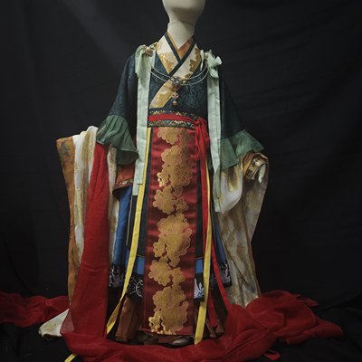 玺儿制作童装仿古画魏晋神仙图