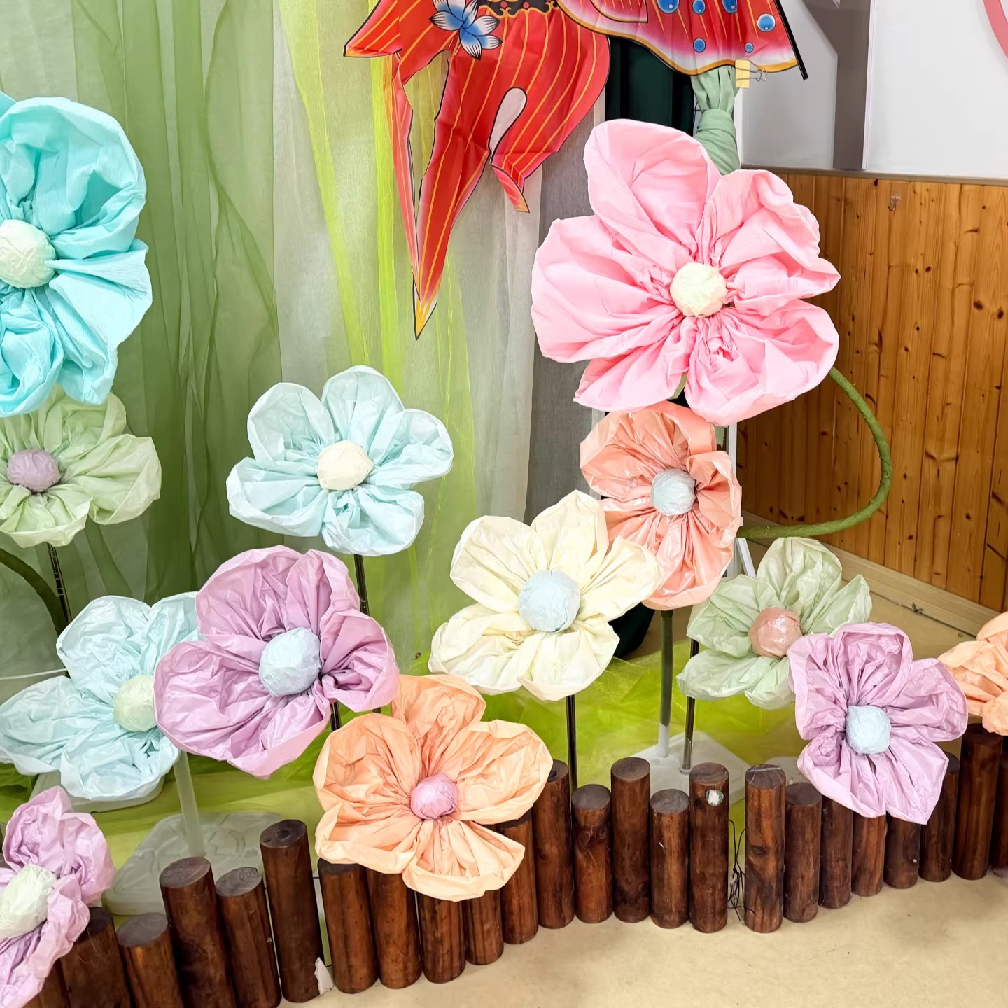 绿色系文化墙仿真花朵雪梨纸学校