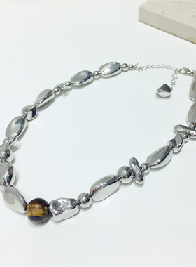 法式复古简约个性超轻不规则立体方块几何串珠项链锁骨链颈链饰品