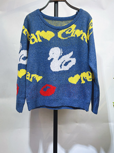 爱心小鸭字母少女外穿圆领毛衣 个性 季 末特惠 新品 59元 潮流时尚