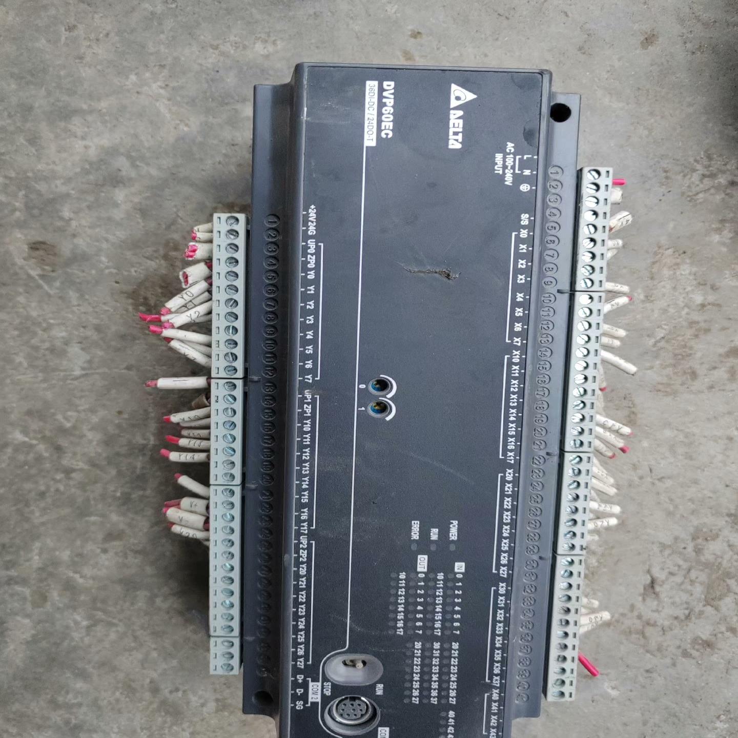 台达PLC型号DVP60EC00T3全部都是拆机来的{天意设备}