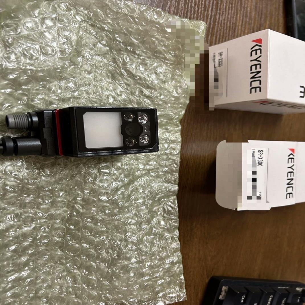 基恩士kEYENCE 读码器SR-X300{天意设备}