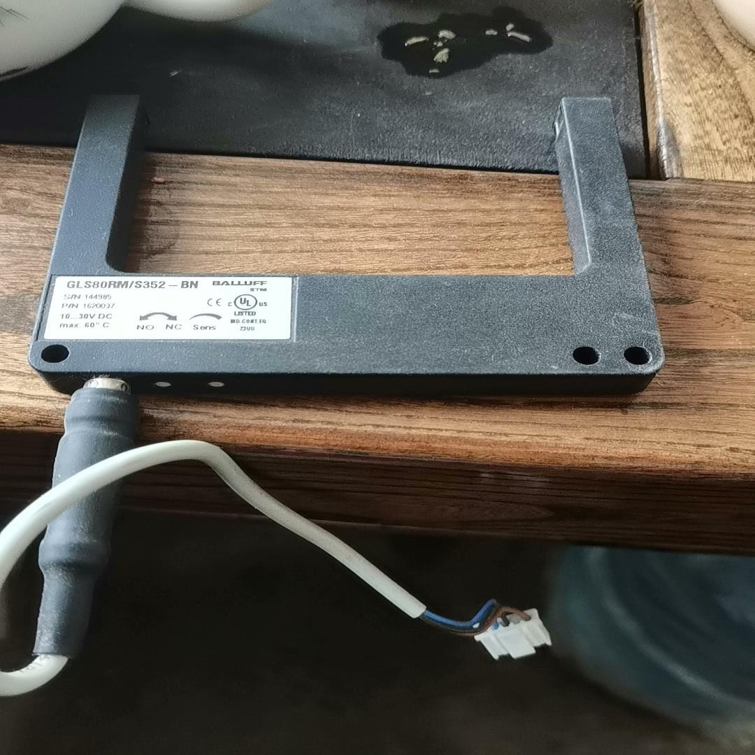 巴鲁夫GLS80RMS352-BN{天意设备}