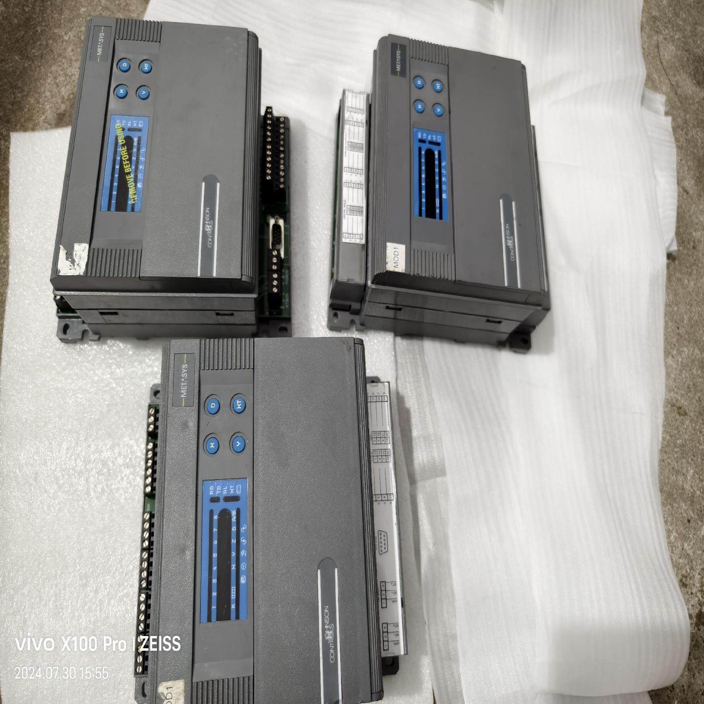 处理3台METASYS江森楼宇控制器DⅩ9100一8454{天意设备}