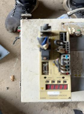 安川驱动器 SGDM-05ADA  拆机件包好05kw{天意设备}