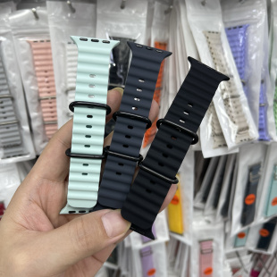 ULTRA海洋钛色黑扣S10华强北手表带硅胶 WATCH 2024新款 适用APPLE
