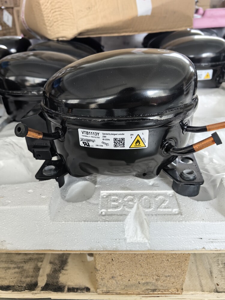 适用全新伊莱克斯奥马惠而浦 冰箱VMH1113Y变频压缩机ZHE3201HGA
