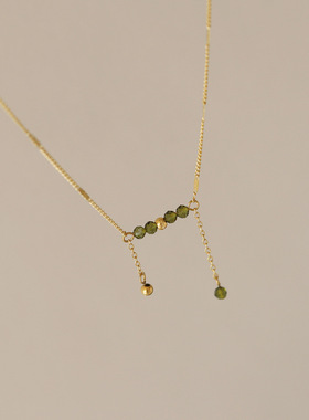 清新风流苏橄榄绿水晶微笑项链锁骨链 钛钢镀18k金 XL217