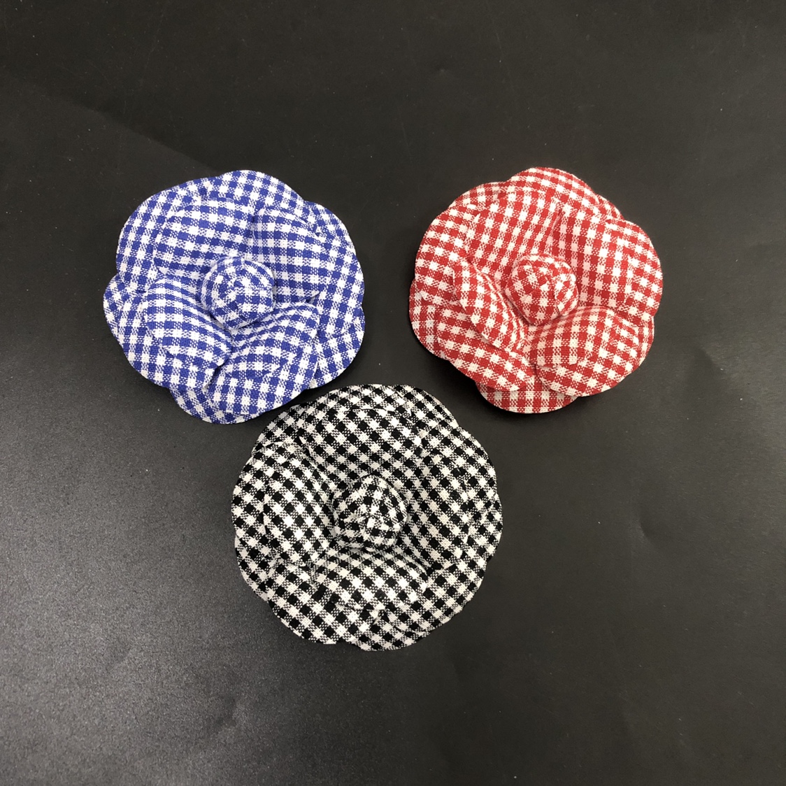 大6.6cm高端格子布山茶花小香花定型花鞋花胸花饰品头夹花加胸针