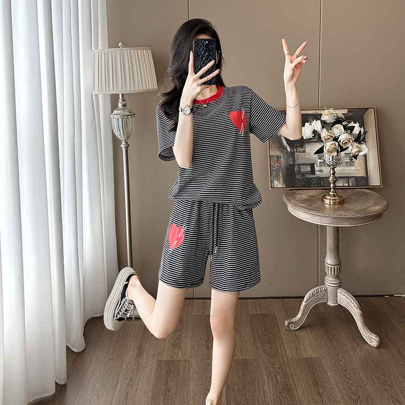 休闲条纹短袖T恤运动套装女夏季新款宽松显瘦百搭洋气短裤两件套