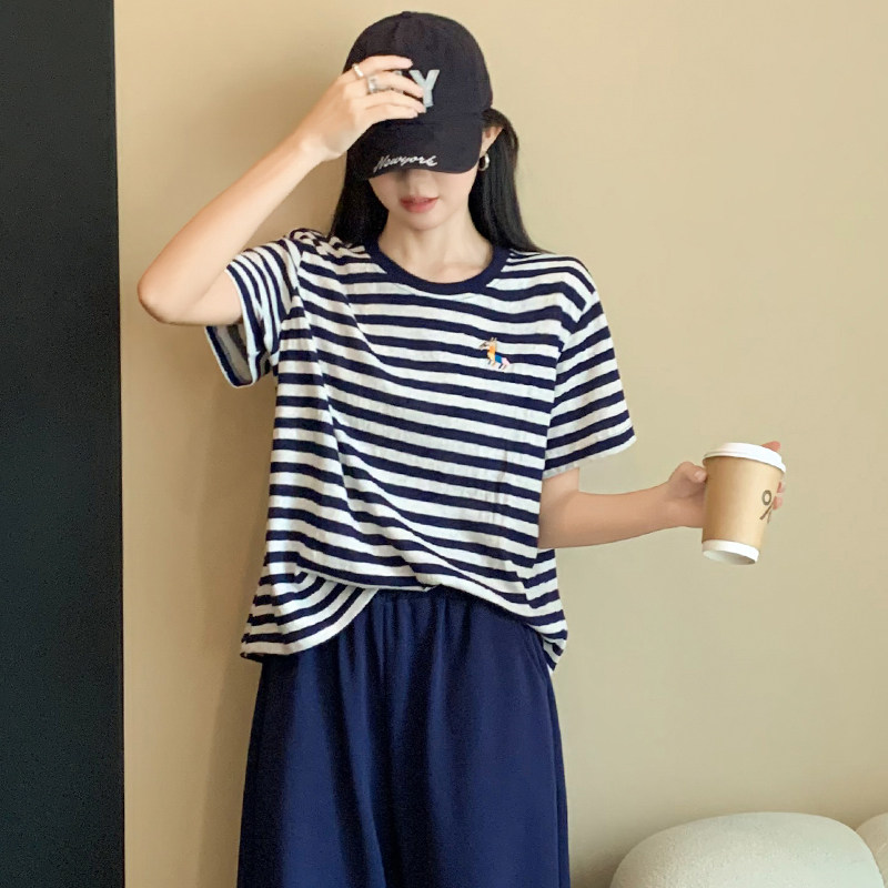 撞色条纹刺绣T恤女短袖宽松夏季