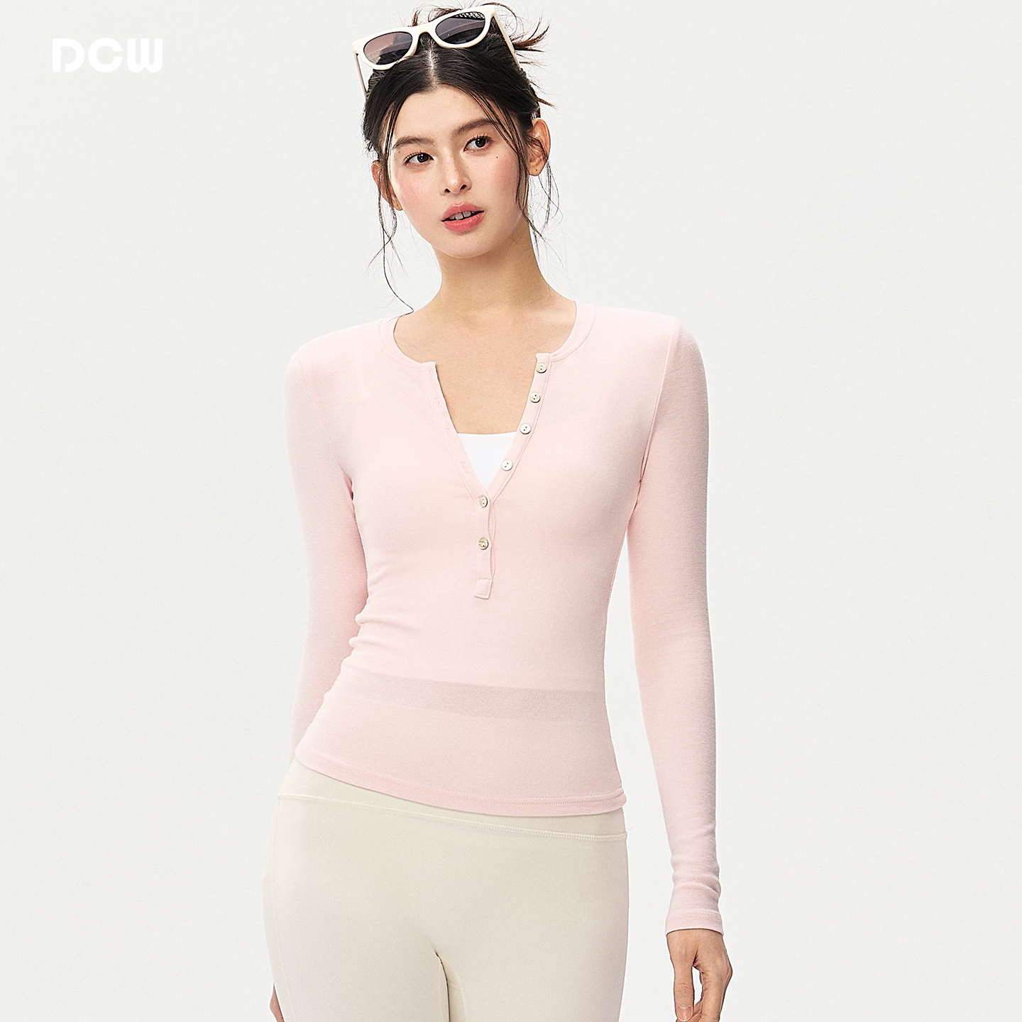 dcw紧身显瘦跑步训练亨利领长袖