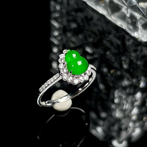 特价小夏珠宝18K金南非钻镶嵌缅甸天然A货翡翠高冰阳绿葫芦戒指