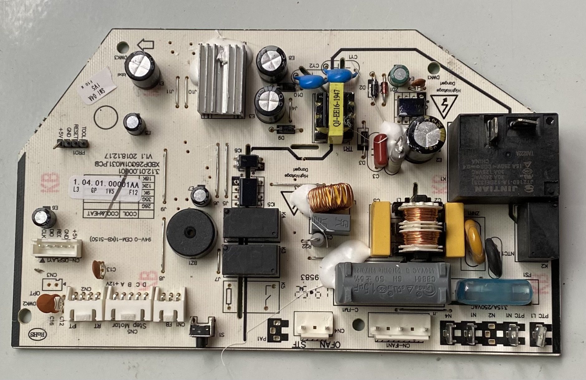 扬子空调电脑板XBDP26G01M031