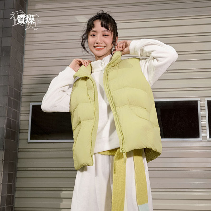 乔丹质燥梭织女宽松羽绒马夹2025年冬季新款商场同款QDLKD2254240