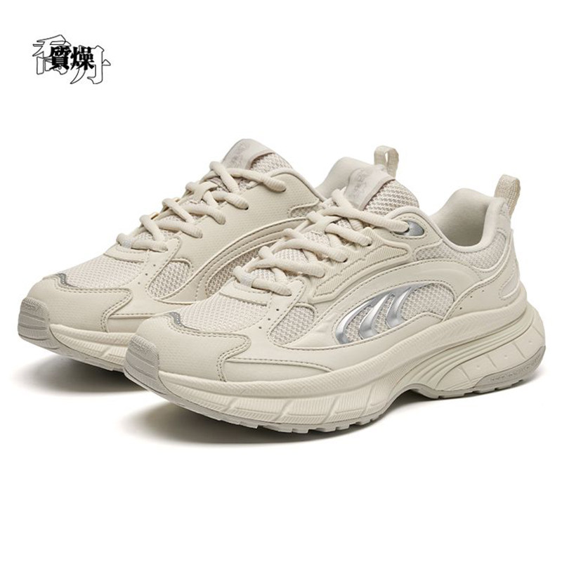 乔丹质燥女休闲鞋2025年冬季新款运动休闲商场同款QDL042254406