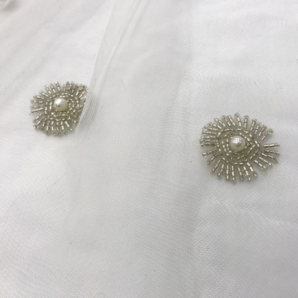diy灰白色手工钉珠蕾丝网纱布料