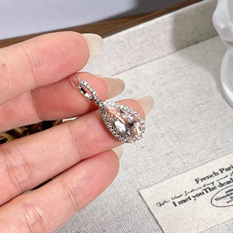 【慕斯格瑞】18K 金摩根石钻石万能吊坠JY0131201037