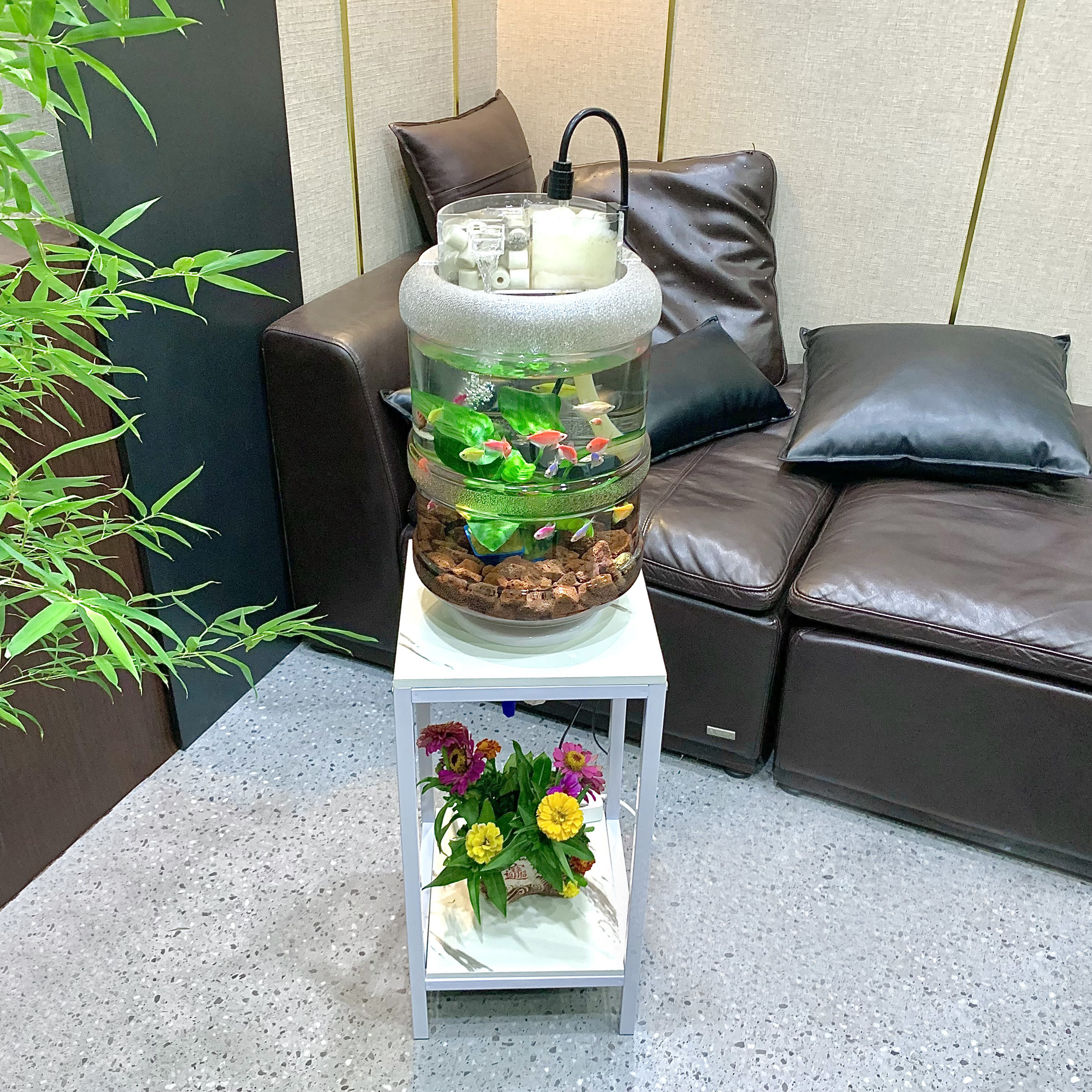 18.9升纯净水桶改装鱼缸一键排污轻奢底部排水铁艺支架底座鱼缸