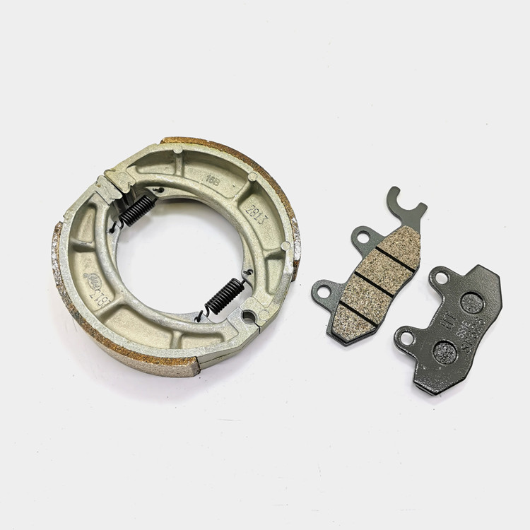 轻骑铃木刹车皮GAGR150碟刹皮