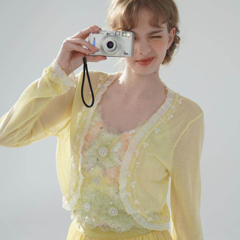 脸儿艺 手工钉珠片小花花 淡雅色系 暖黄奶白水粉 开衫罩衫上衣