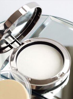 正品现货 Jane Iredale Absence 防晒控油蜜霜/控油底妆