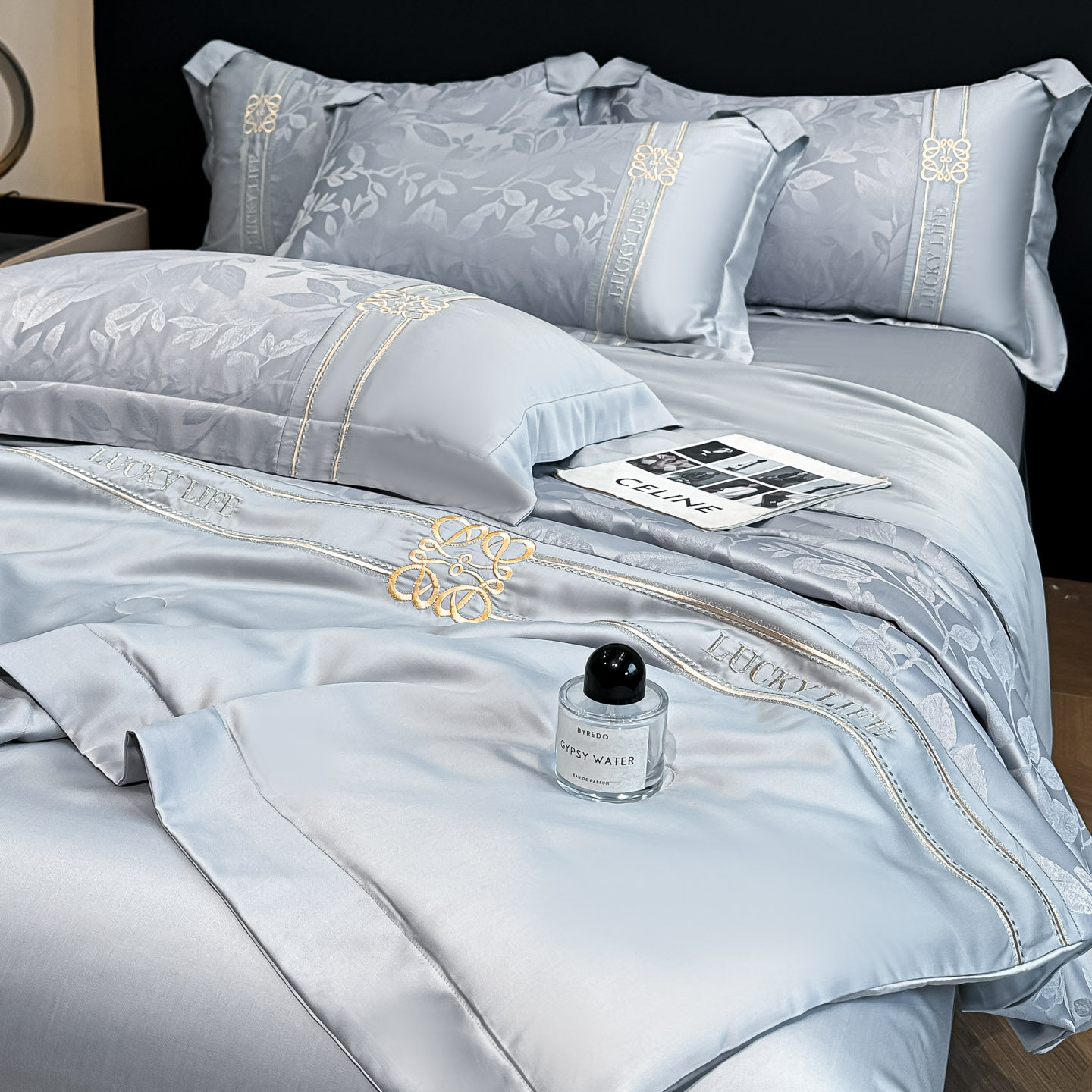 轻奢夏季可机洗水洗天丝空调被四件套A类双面冰丝凉感夏凉被薄被4