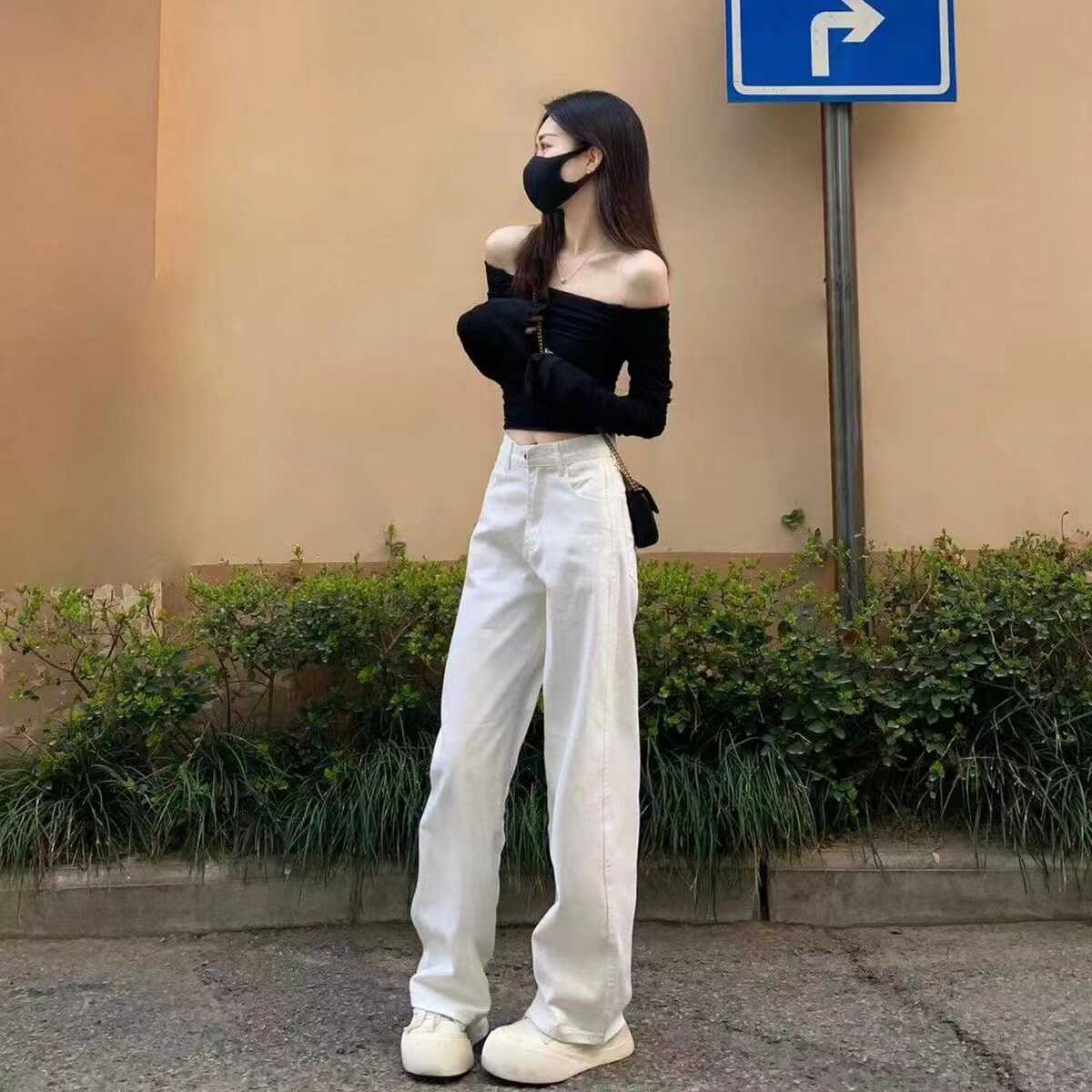 绝美性感辣妹一字领露肩t