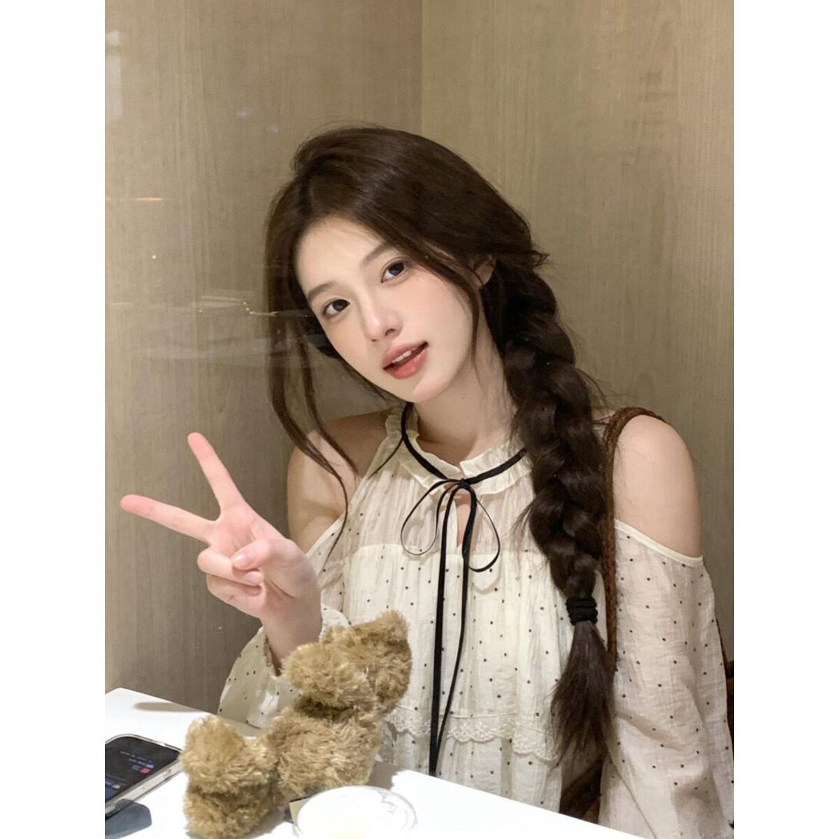 春秋季法式温柔风蝴蝶结系带波点衬衫女长袖宽松露肩甜美减龄上衣