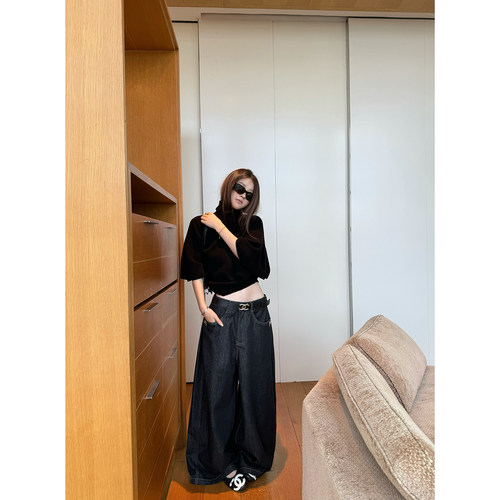 Here yaya shop 松弛tian花板很有感觉的时髦精阔腿原色牛仔裤