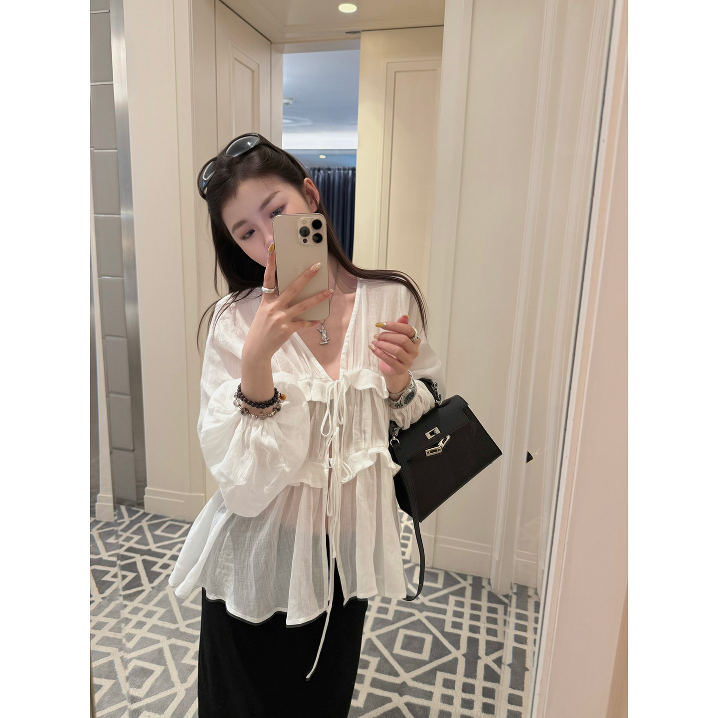 Here yaya shop 清甜雪梨淡淡精致感100苎麻随意灯笼袖防晒上衣