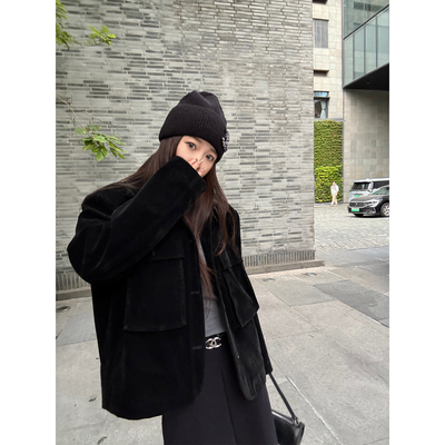 Here yaya shop 11.11 柏林夜晚超绝氛围感大女主麂皮绒夹棉外套