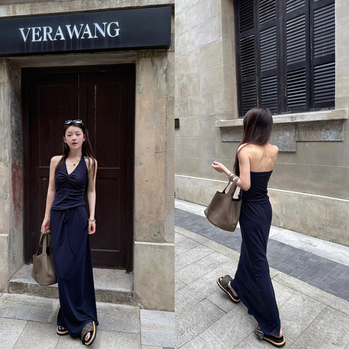 Here yaya shop 散漫艺术生设计感挂脖背心半身裙天丝纸片人套装