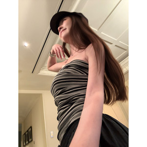 Here yaya shop 5.6 20:00海盐奥利奥时髦设计感条纹抹胸