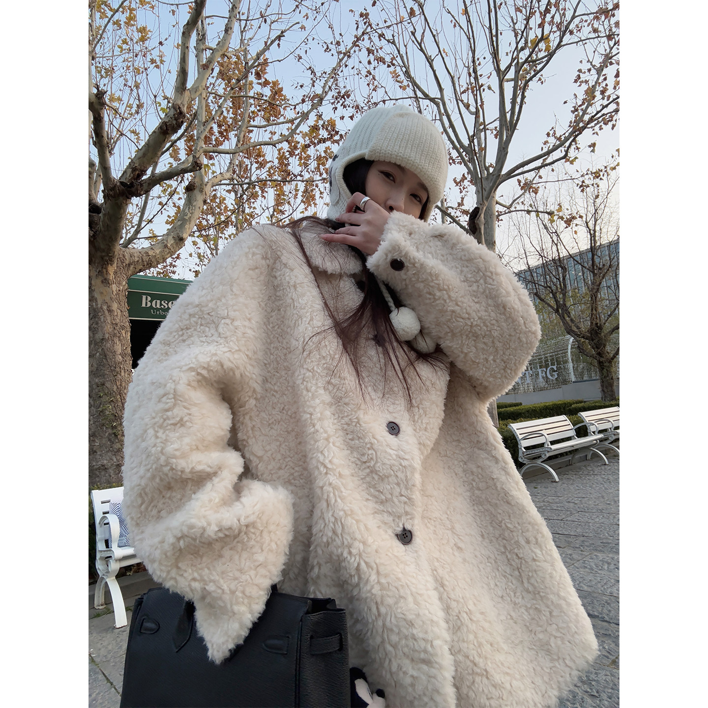 Here yaya shop 米酿牛乳一体机工艺100%羊毛藏肉肉翻领皮毛外套,女装/女士精品,短外套,淘宝优惠券,粉丝福利购,淘宝优惠卷